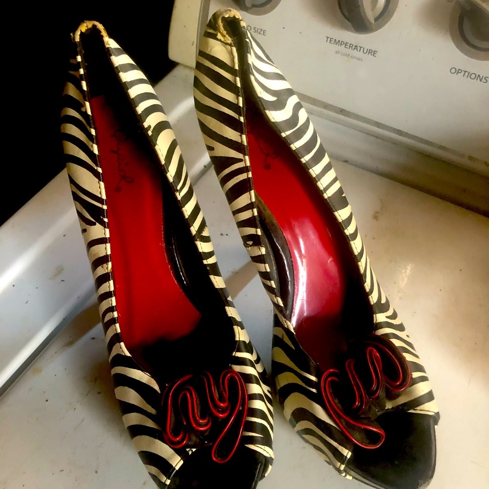 Zebra high heels size 9
